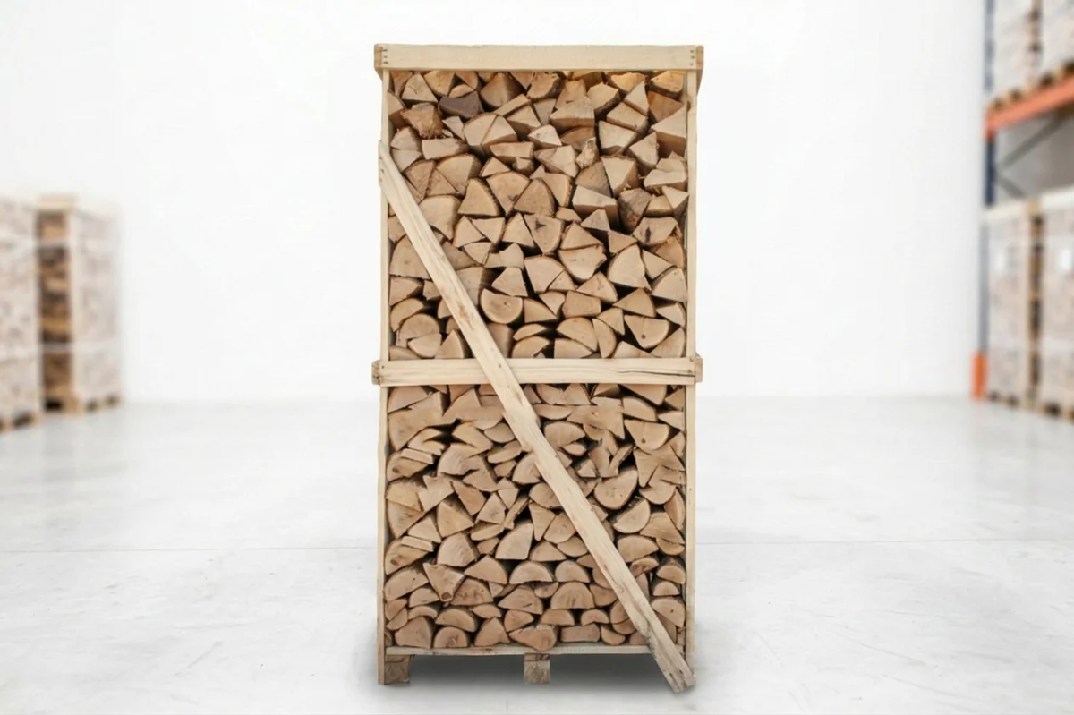 Brennholz Palette - Eiche - 30/33 cm - kammergetrocknet - 1,8 RM